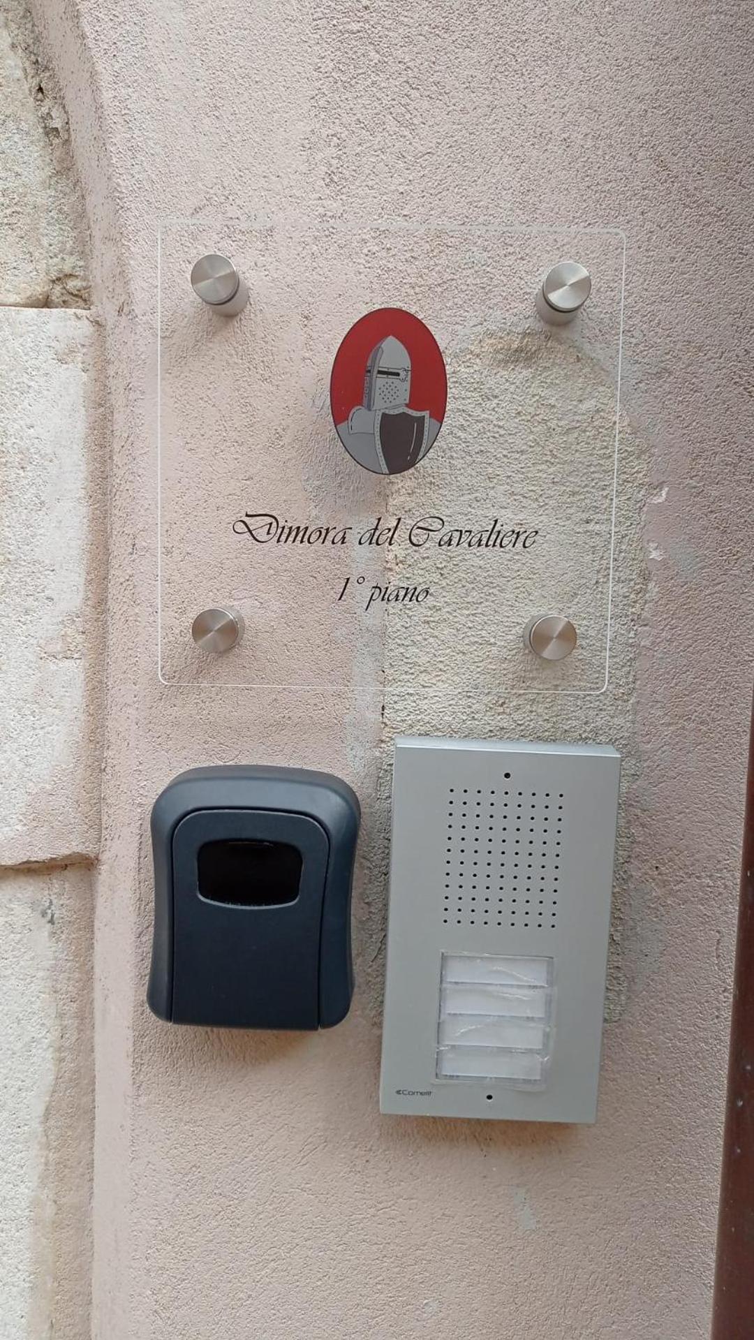 Dimora Del Cavaliere Apartamento LʼAquila Exterior foto