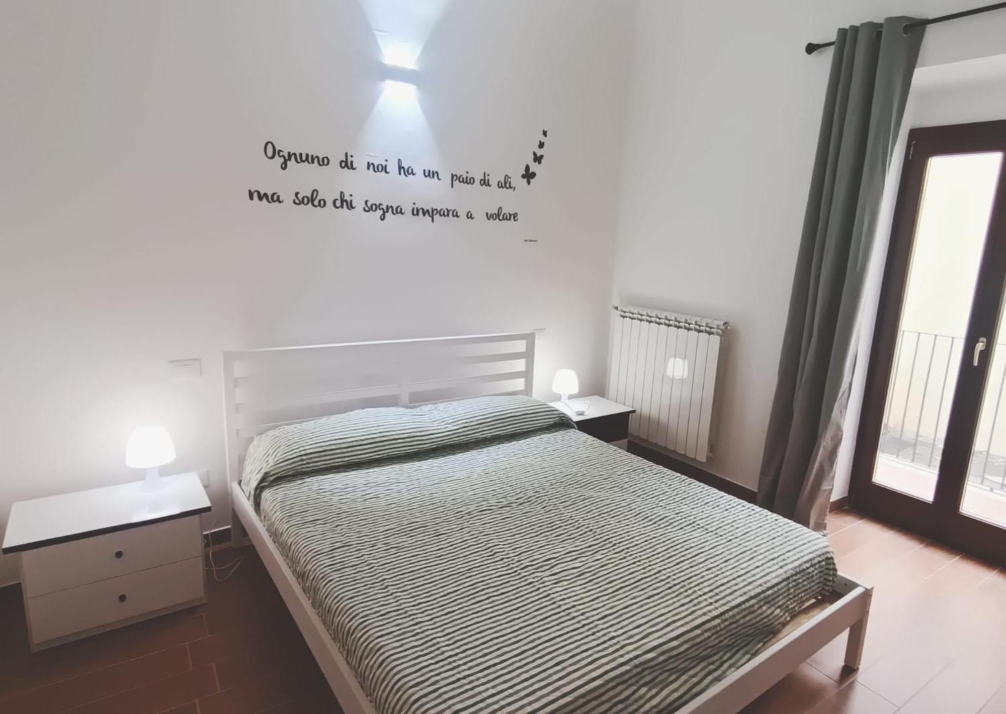 Dimora Del Cavaliere Apartamento LʼAquila Exterior foto